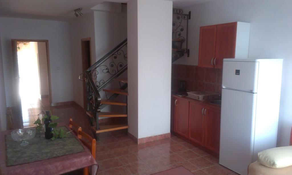 Apartment Stana Novi Vinodolski Esterno foto
