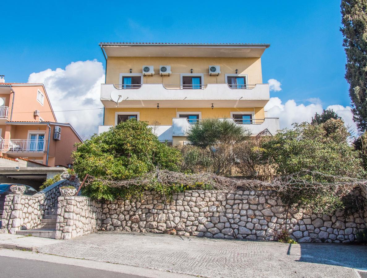 Apartment Stana Novi Vinodolski Esterno foto